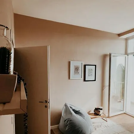 S T R E H E Z A Apartment