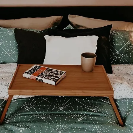 Appartamento S T R E H E Z A Tirana